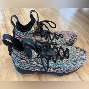 Nike Lebron 15